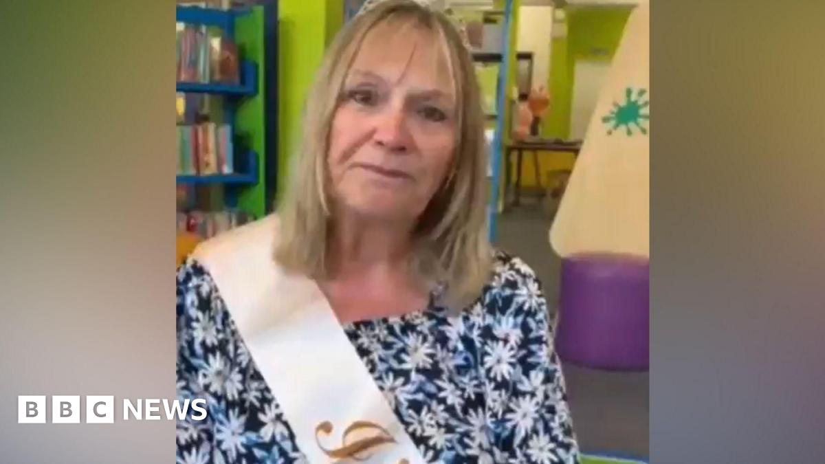 Much-loved Atherstone librarian retires after 45 years