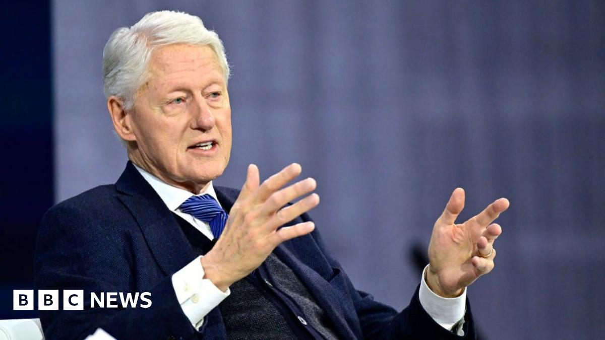 
                            Bill Clinton asked about hot tub photo and testifies he knew 'nothing' of Epstein crimes