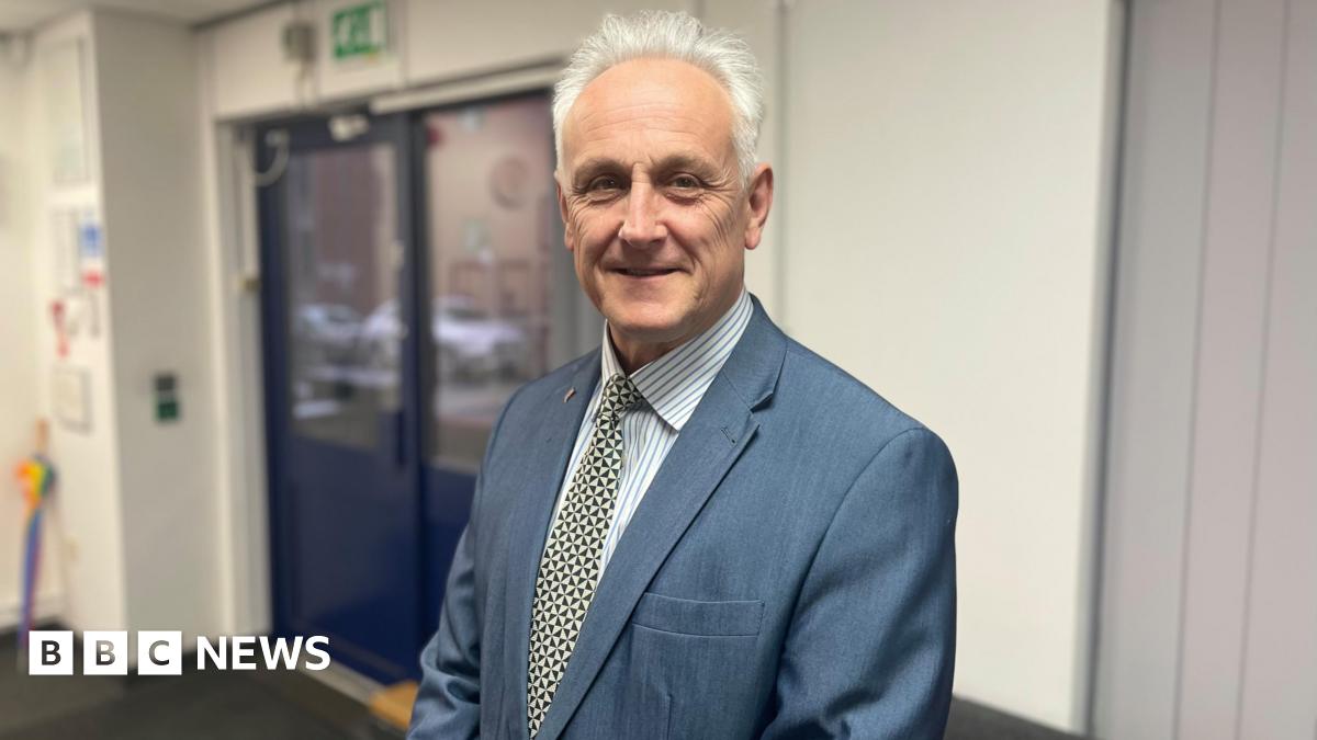New Reform leader 'breached city council code'