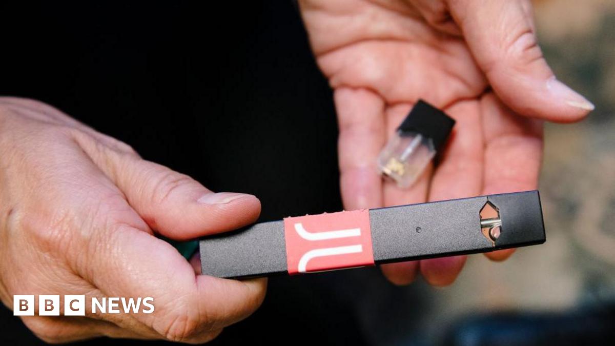 Customers 'shocked' by hefty Juul settlement payouts - BBC News