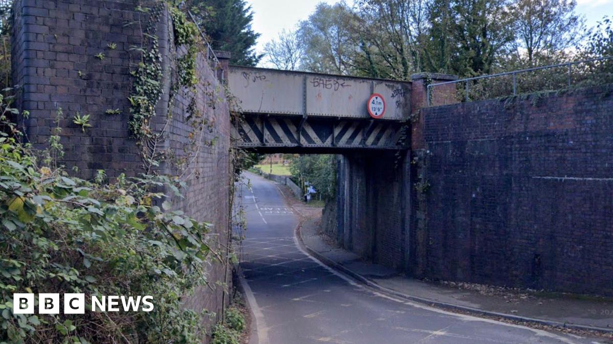 Limpley Stoke residents urged to plan ahead of full road closure