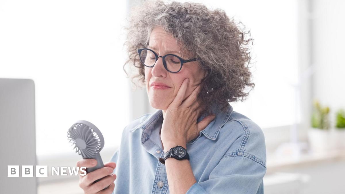 Menopause: Alternative to HRT for hot flushes now on NHS