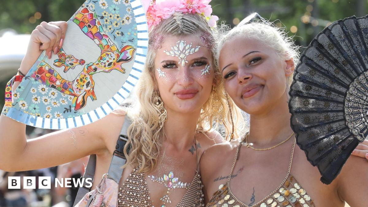 In Pictures: West of England basks in May bank holiday heatwave