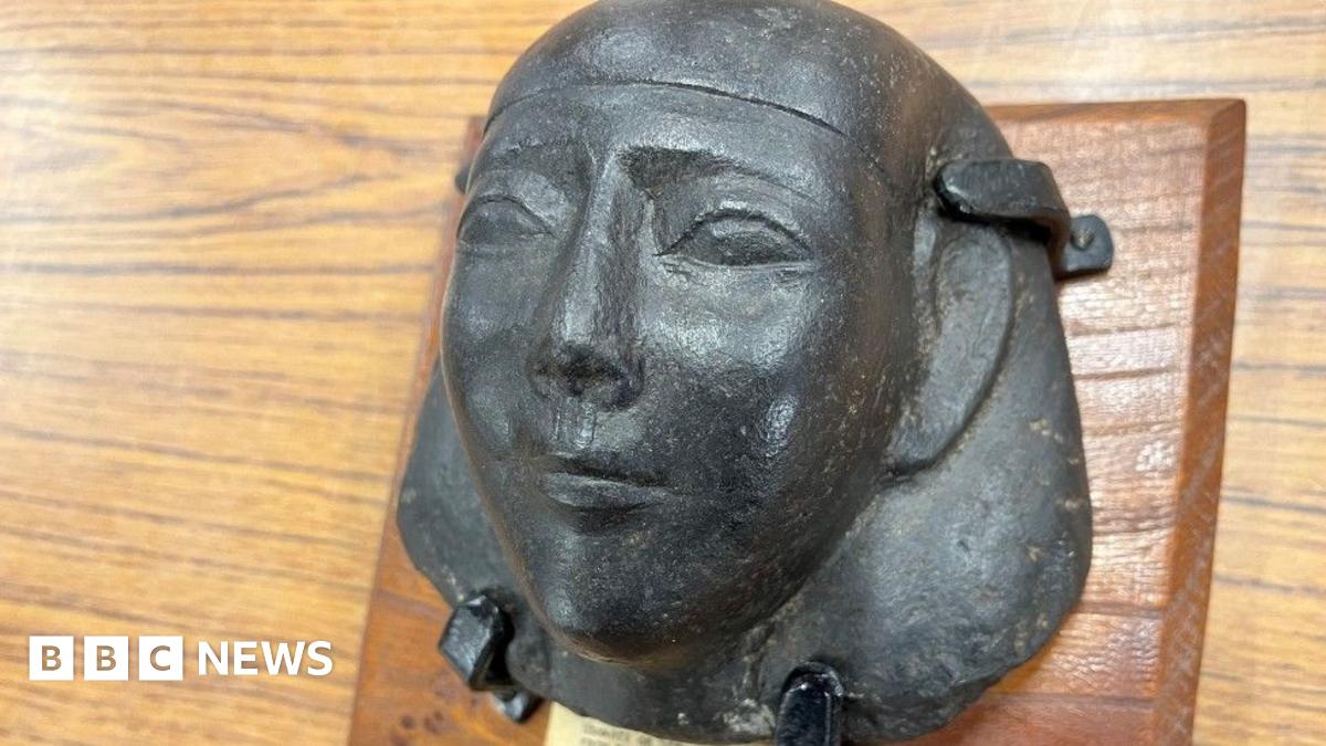 Secrets of forgotten Egyptian tomb statue revealed