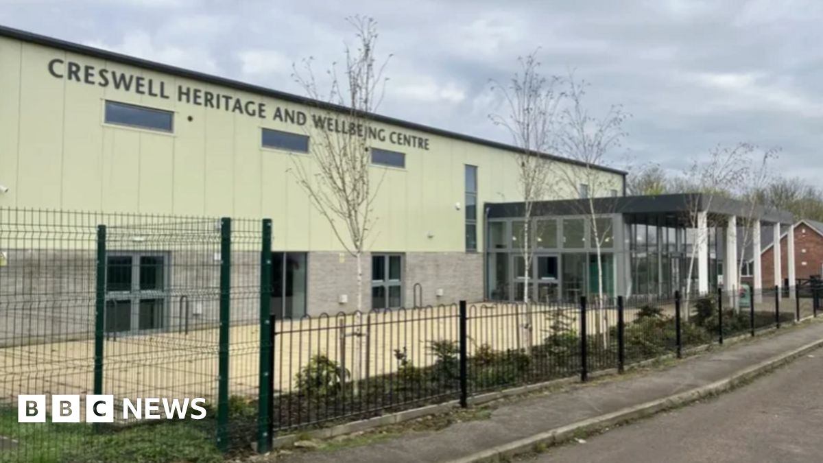 Council continues to face losses over leisure centre