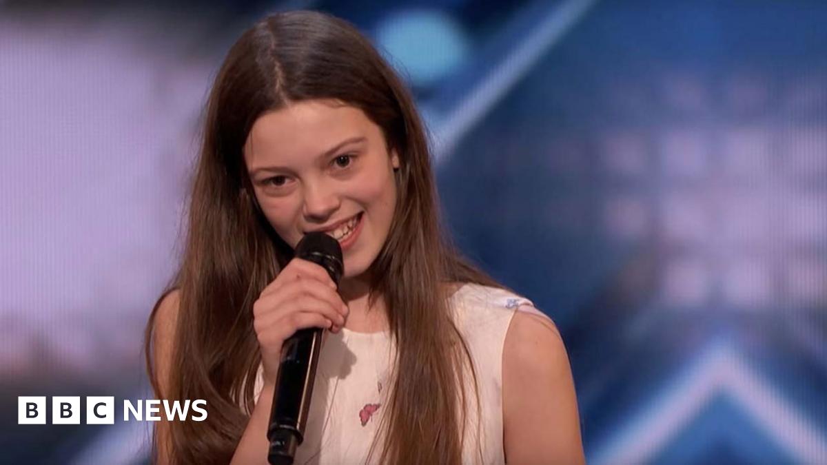 Courtney Hadwin: British teenager through to America's Got Talent final -  BBC News