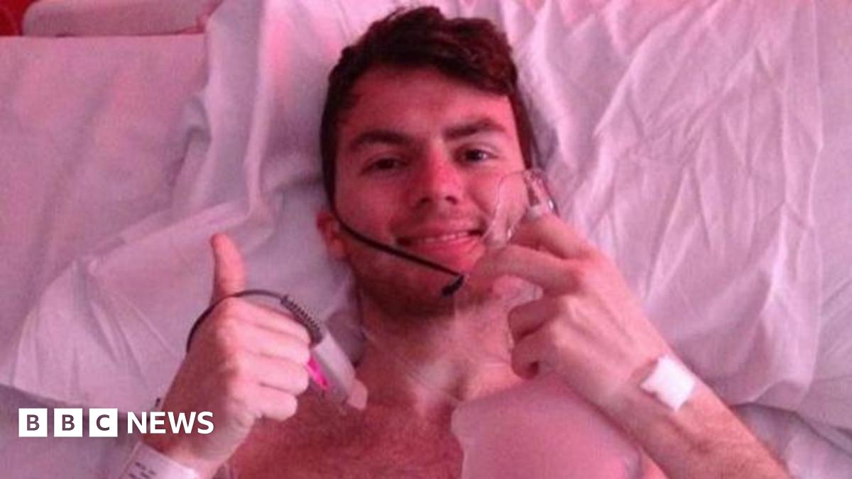 Stephen Sutton: Teen who measured life in the difference he made - BBC News