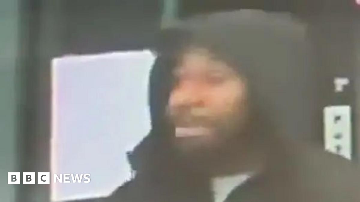 
                            Train-attack accused 'maybe linked to other incidents' - police