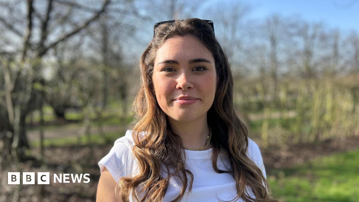 bbc.co.uk - Meghan Owen - London graduate: 'I've applied for 500 jobs in two months