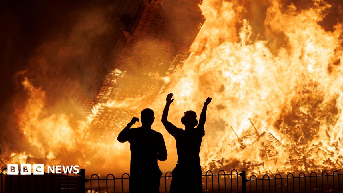 Fire service received more than 300 calls on Eleventh night
