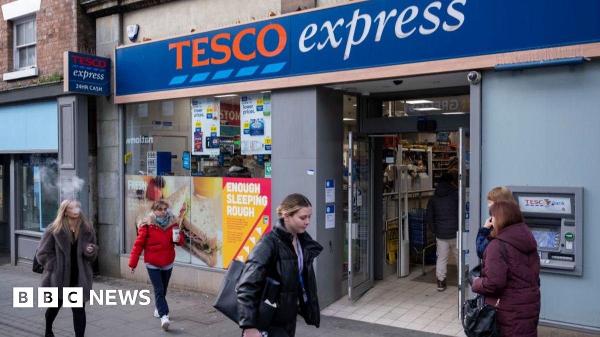 Tesco to trial giving expiring food away to shoppers