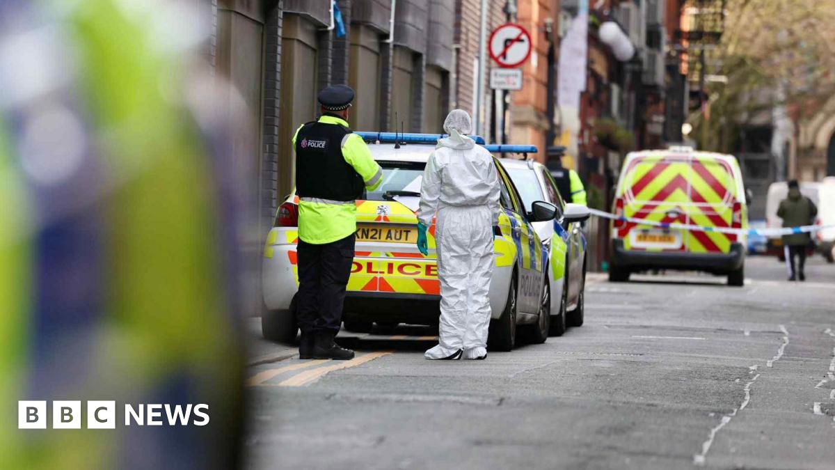 Man shot in 'targeted' Manchester city centre attack