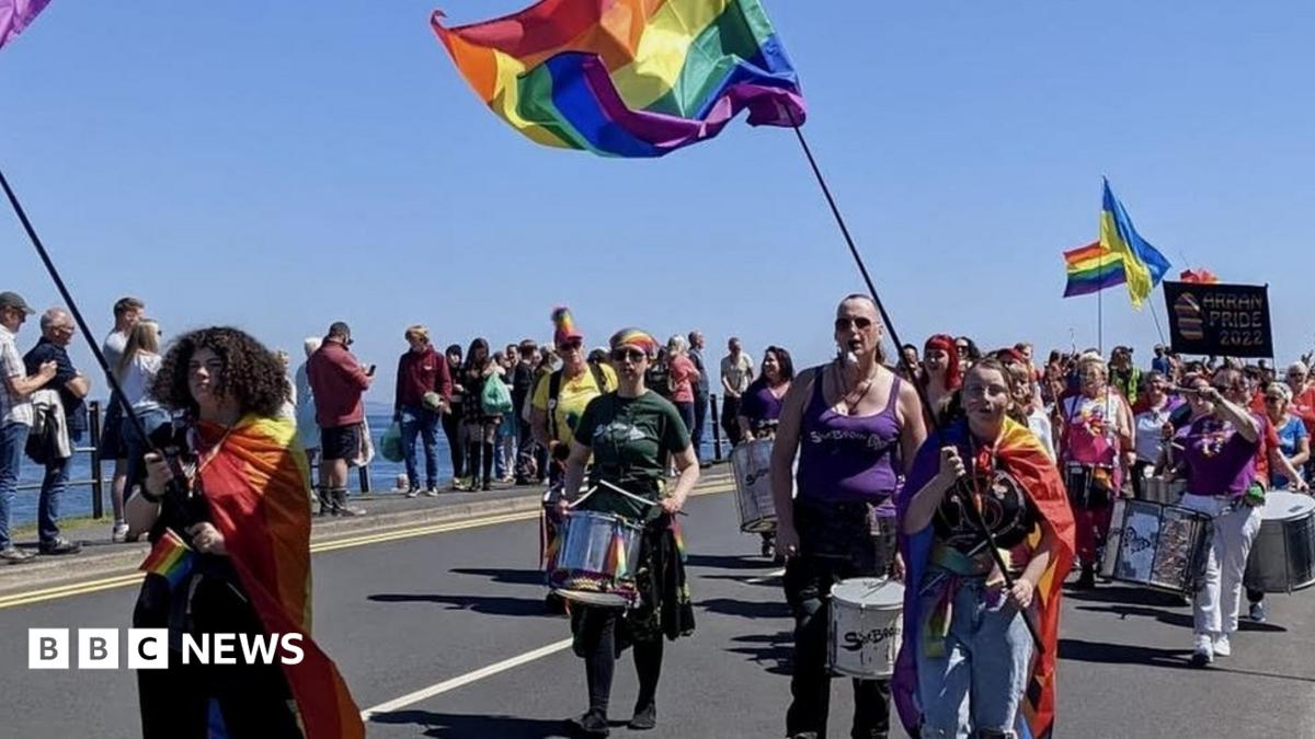 Sheboom Leading the march