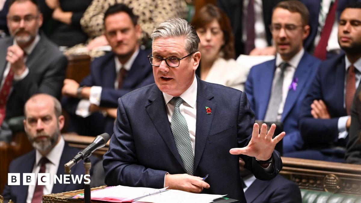 
                            I have never authorised attacks on ministers, says Keir Starmer