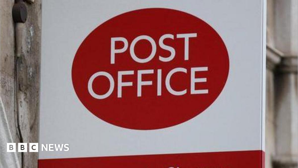Woodley loses Post Office as convenience store shuts