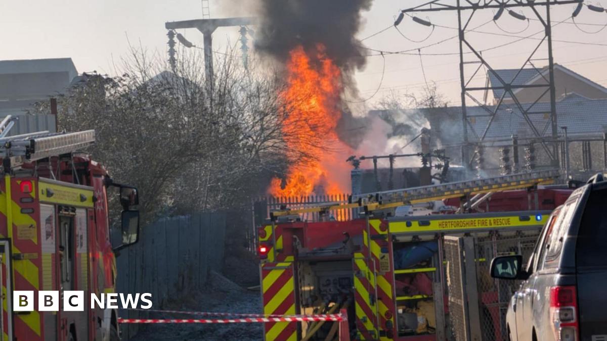 fire-crews-extinguish-blaze-at-welwyn-garden-city-substation-bbc-news