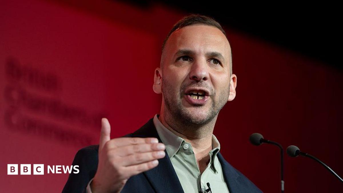 Greens review social media operation as Polanski row rumbles on