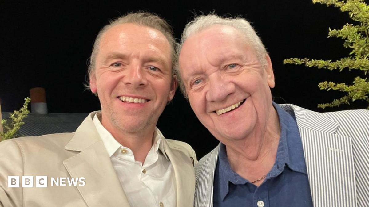 Simon Pegg pays tribute to musician dad John Beckingham BBC