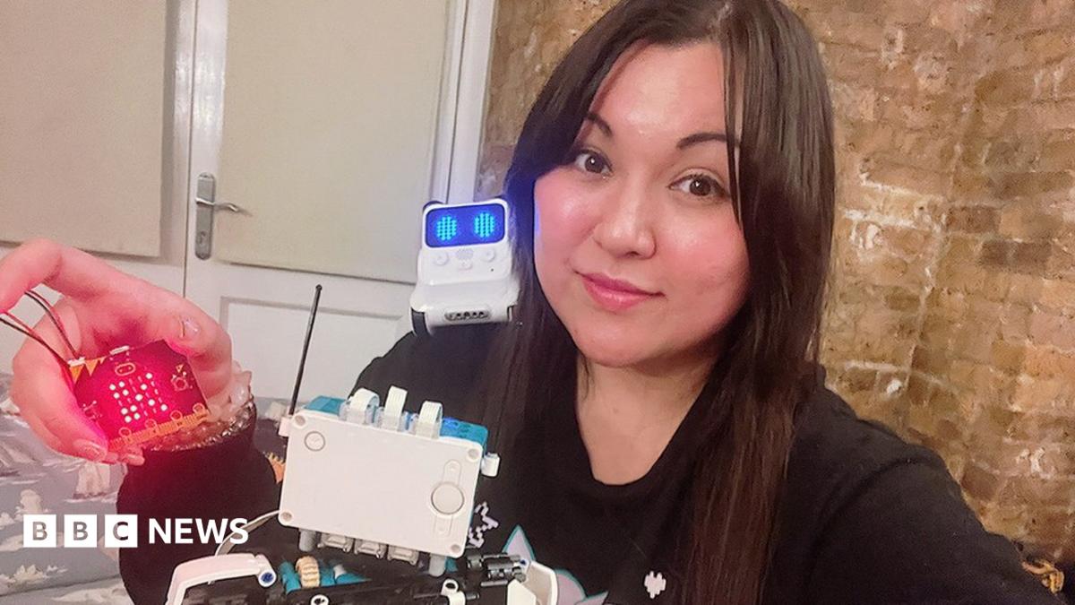 What can we do to get more women into coding? - BBC News