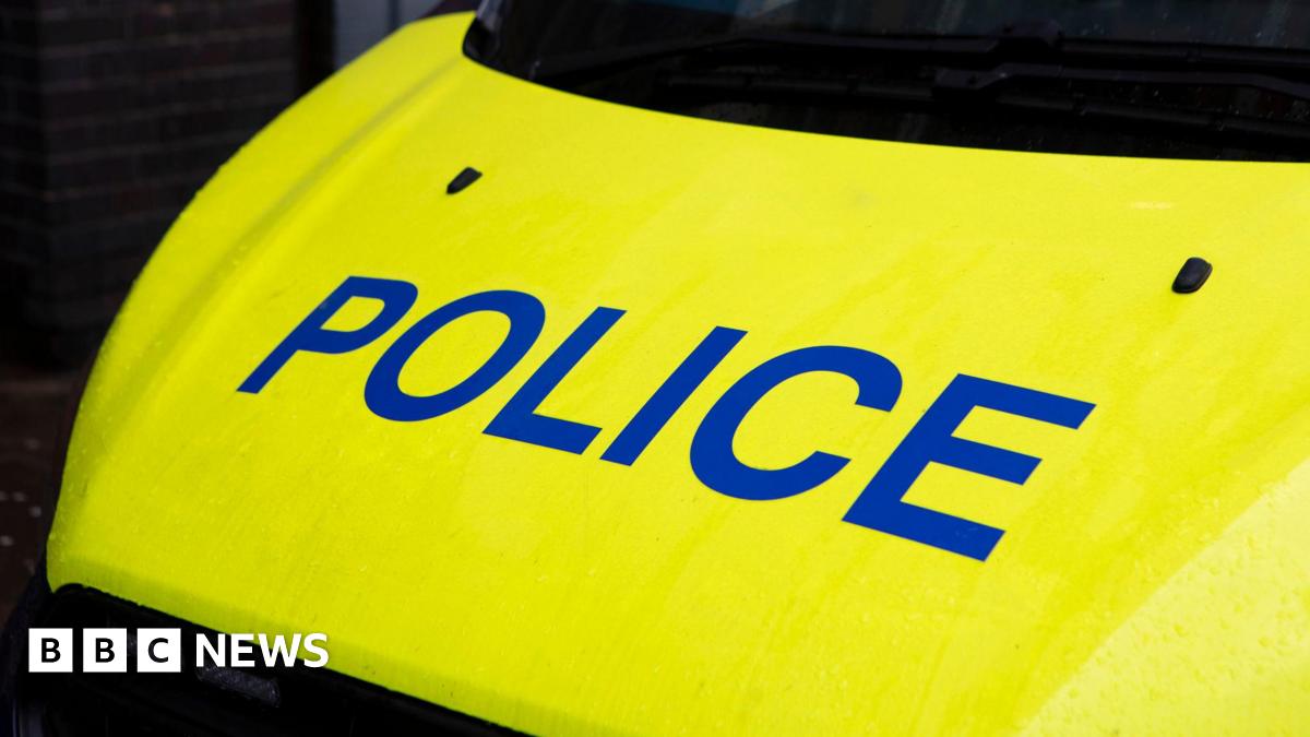 Police seize £1m worth cocaine after stopping HGV near Hythe