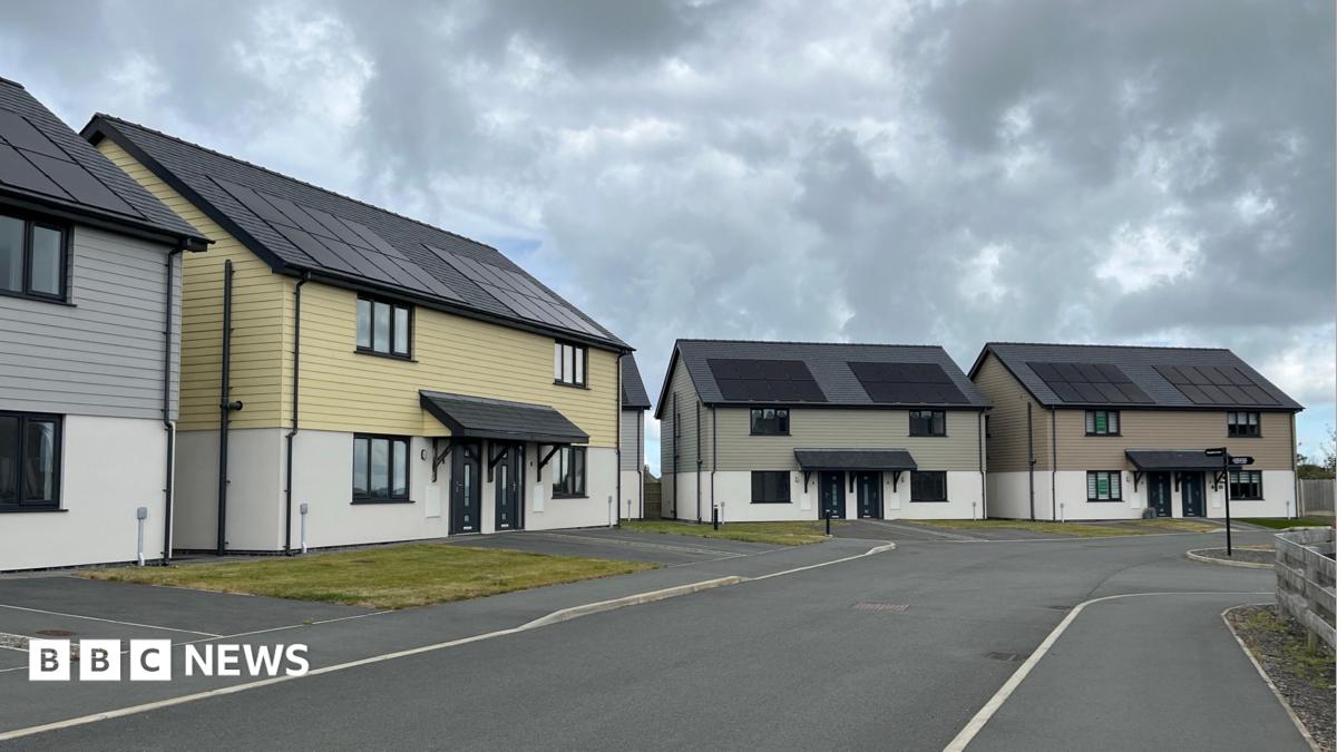 People who want to live on this almost-empty estate aren't allowed to buy the homes