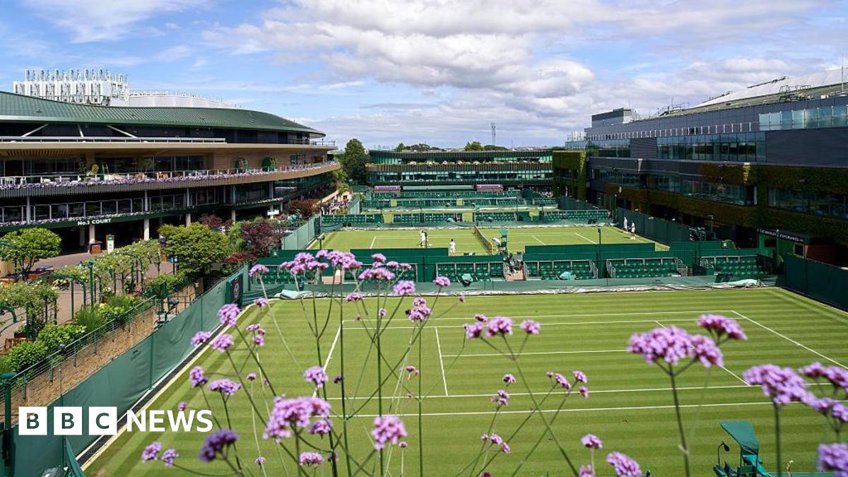 Wimbledon tennis expansion land not subject to restrictions