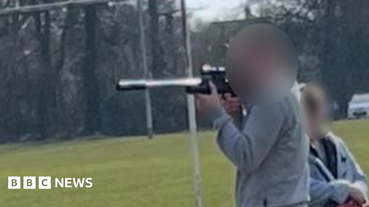 Man 'aimed rifle' during Ledbury under-10s' football match