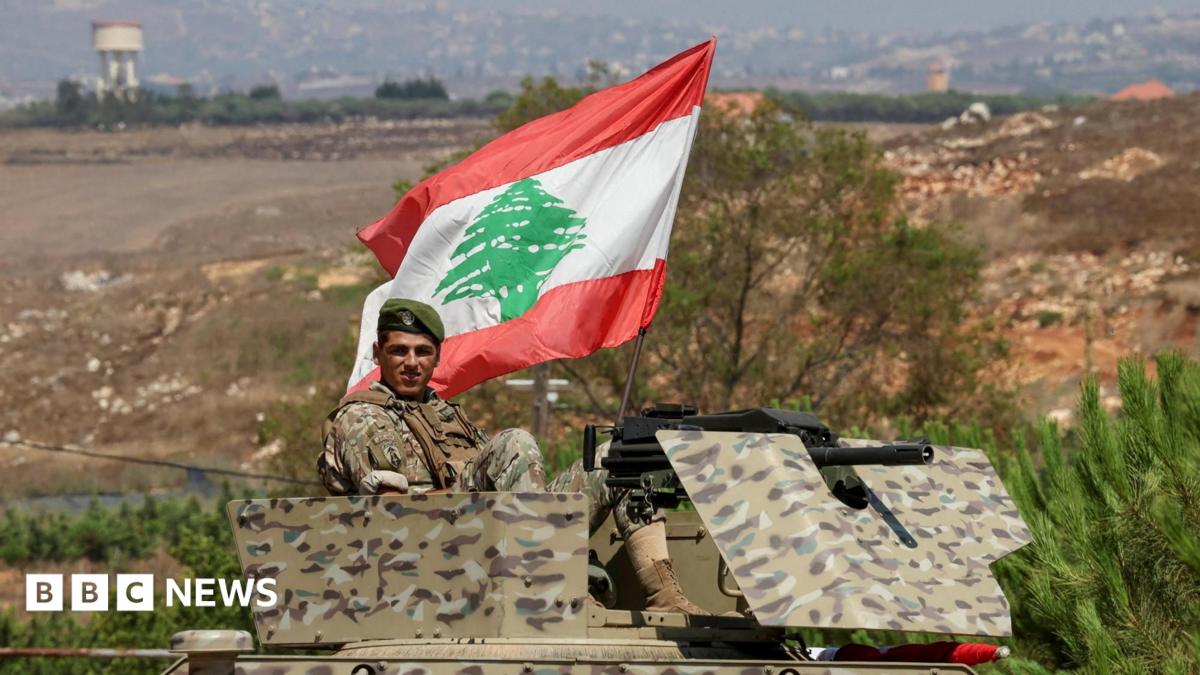 レバノン軍、イスラエル撤退後の「パイロットゾーン」に部隊展開