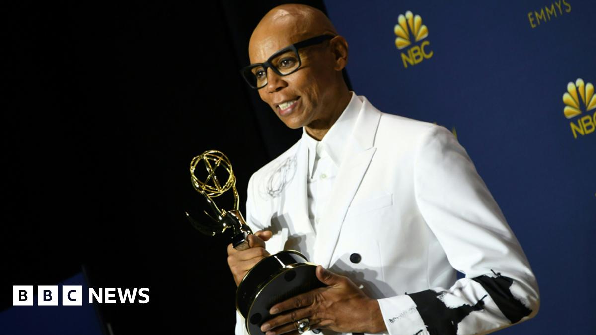 Emmy Awards 2018: The ceremony's winners in full - BBC News