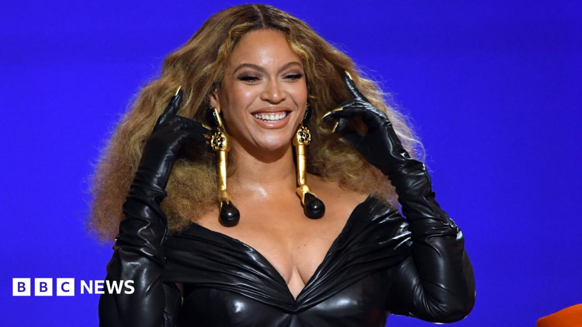 Beyoncé's Renaissance debuts at number one - BBC News