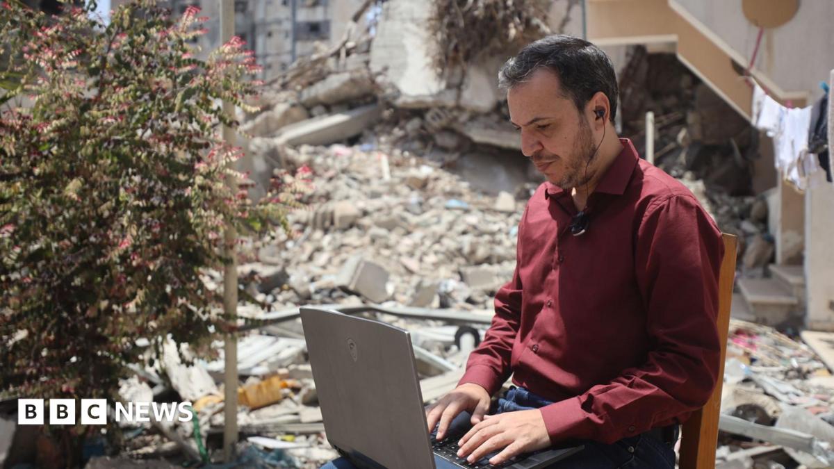 bbc.co.uk - Yolande Knell - Digital lifeline' - Gaza tech workers give glimpse of possible future