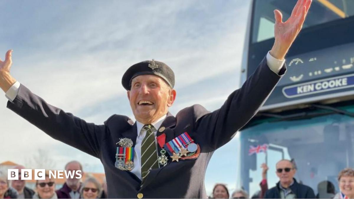 D-Day veteran Ken Cooke, 100, 'honoured' by Freedom of City of York