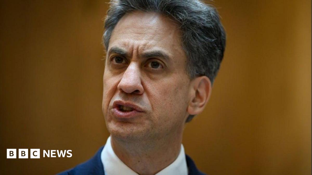 Miliband calls on US to re-open Strait of Hormuz as he meets Rubio