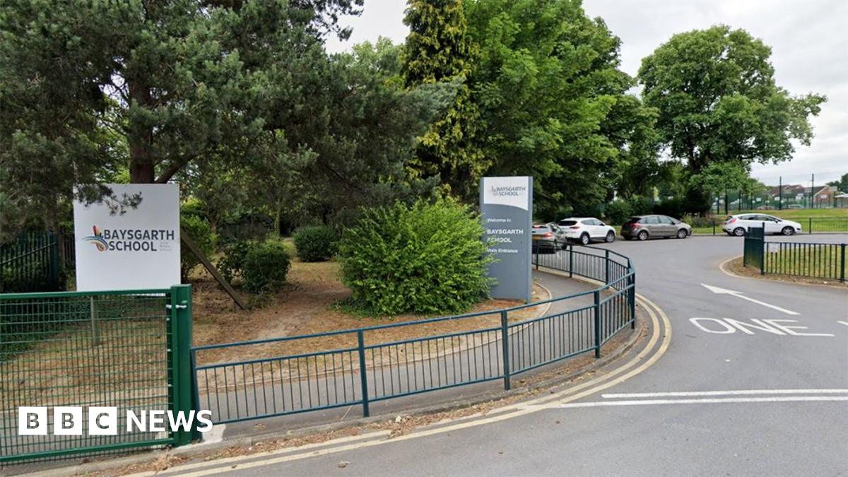 Kerry carmody nackt Kerry Renee Carmody bikinis to wear