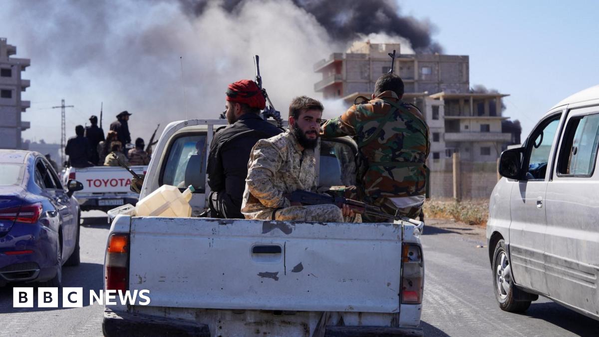 Syria: Israel bombs forces entering Druze city after deadly clashes