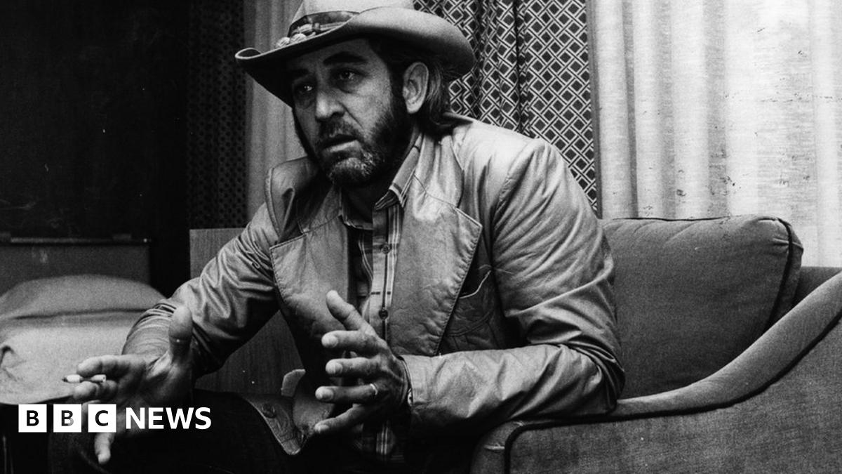 US country music singers Don Williams and Troy Gentry die