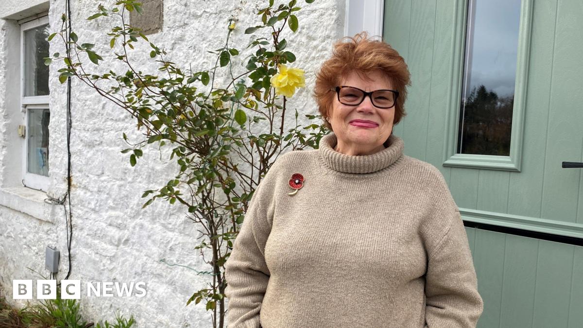 
                            Off-grid living 'not a dream, it's a nightmare'