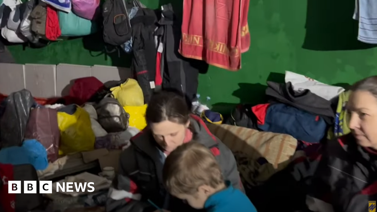 Mariupol steelworks: Video appears to show children in Azovstal bunker - BBC News