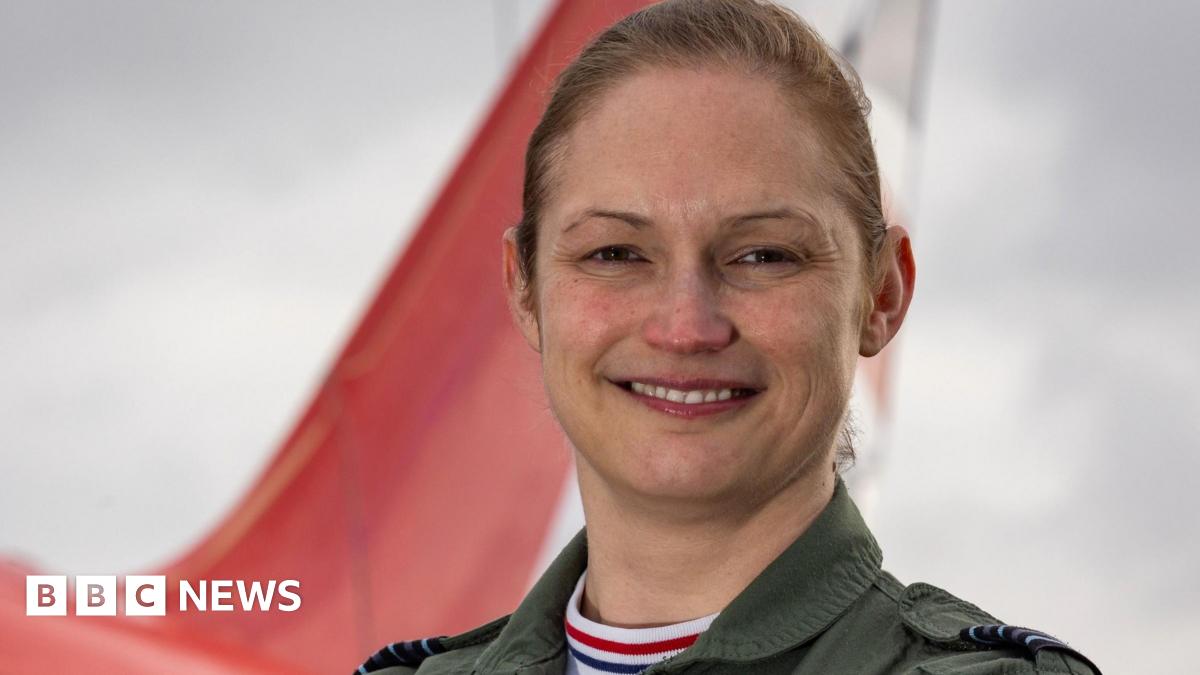 
                            Red Arrows get first woman leader