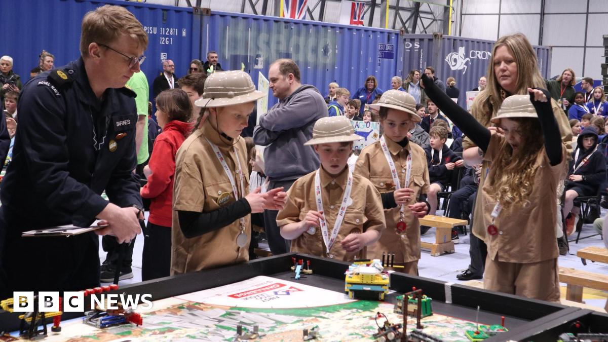 bbc.co.uk - Tamsin Melville - Cornish pupils build Lego robots to solve engineering problems