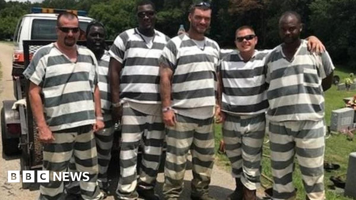 US inmates who saved guard's life to have sentences cut BBC News