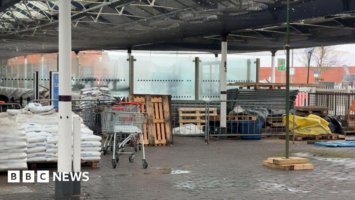 bbc.co.uk - Harry Parkhill - Skegness Railway Station upgrade looks like 'cattle market