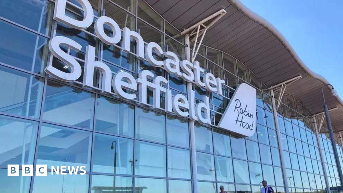 Doncaster Sheffield Airport council loan will go ahead   www.bbc.co.uk