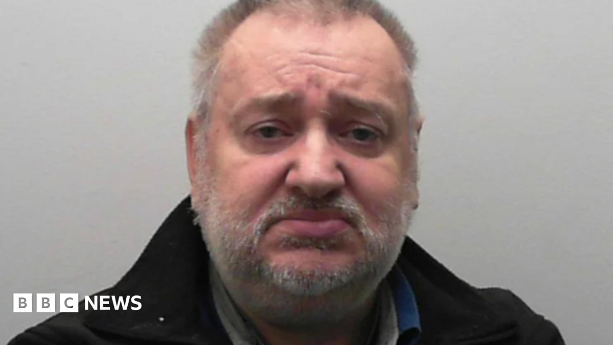 bbc.co.uk - Dan Wareing - Paedophile lured child to York bedroom with video games