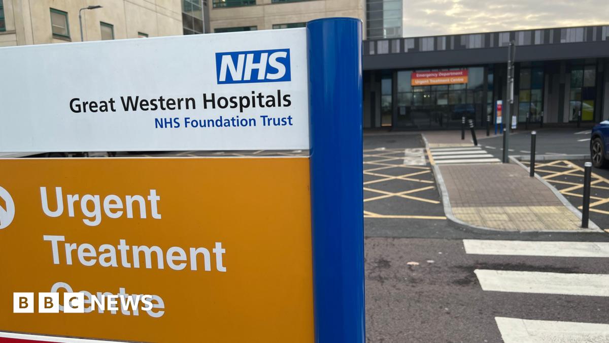 Hospital strike goes ahead as talks fail over pay