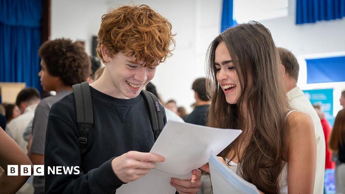 افزایش اندک درصد دانش‌آموزان برتر ولز در امتحانات GCSE پس از اصلاحات ارزیابی