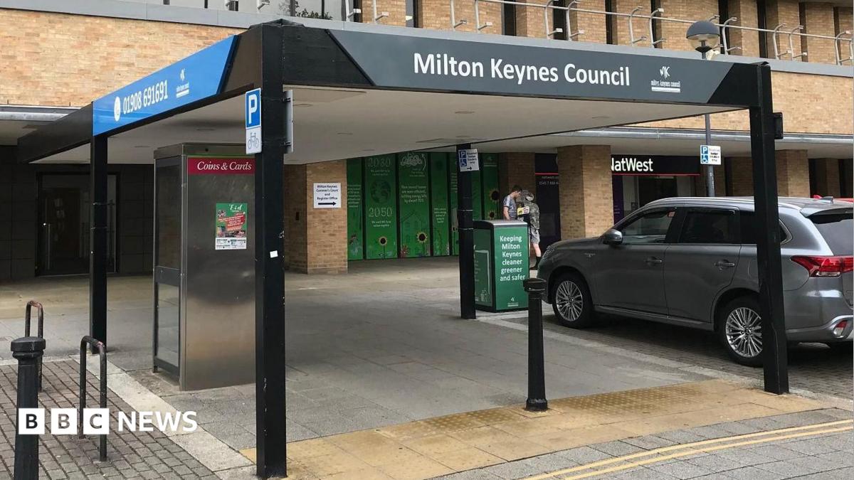 Milton Keynes prepares for first full election in 12 years - BBC News