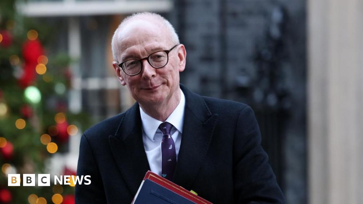 Sunday with Laura Kuenssberg: Pat McFadden faces Laura Kuenssberg over new youth work plan