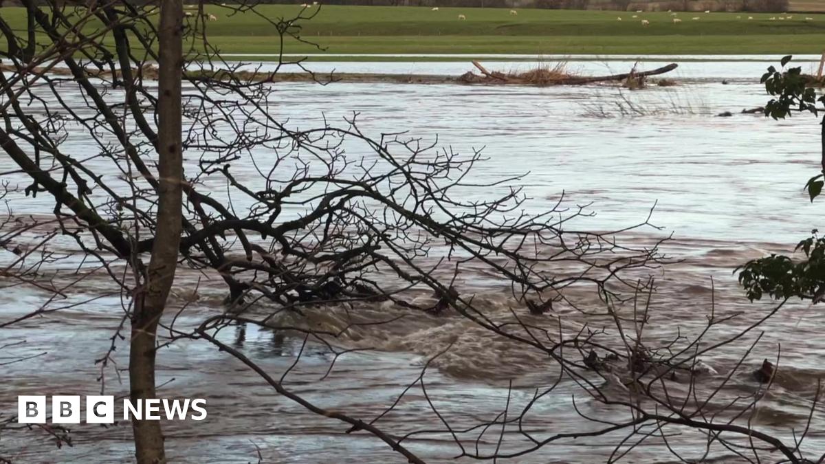 Yorkshire flood warnings still in place after travel disruption