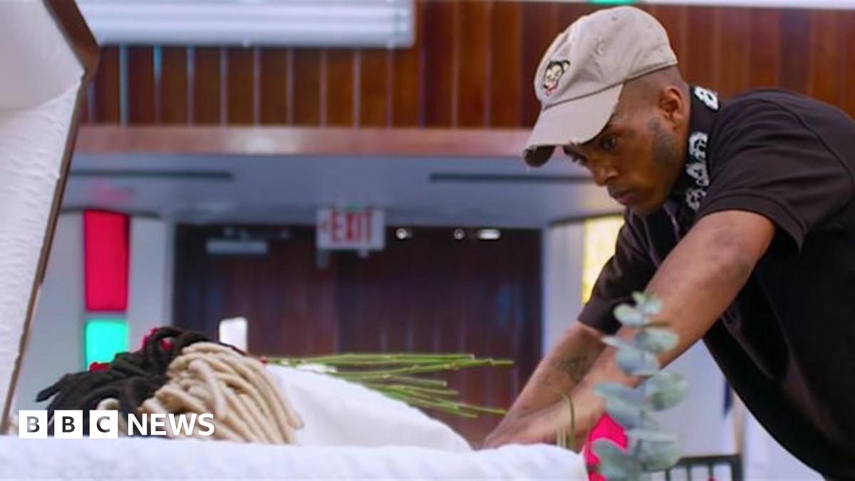 XXXTentacion depicted his own funeral in posthumous music video - BBC News